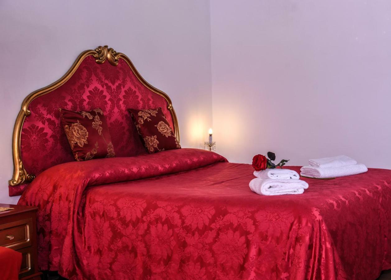 Апартаменты Sweet Sweet Navona Рим Экстерьер фото